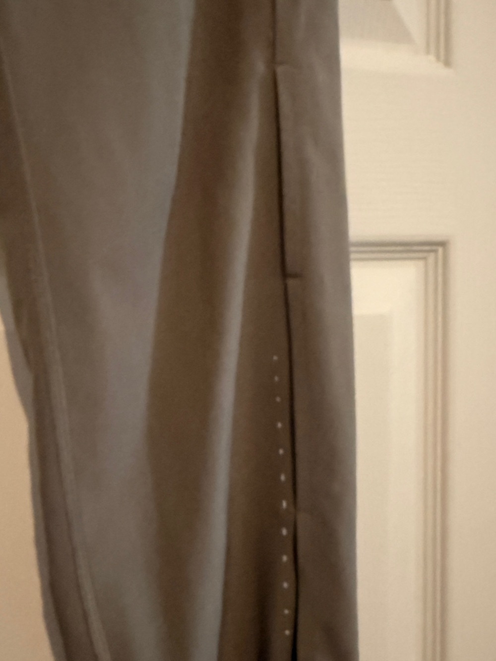 lululemon athletica Taupe Adapted state Pull-On Jogger Pants air flow - Picture 5 of 6